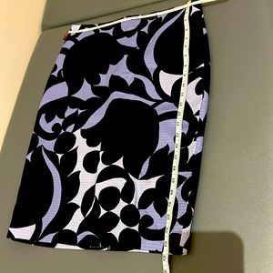 NWOT Ann Taylor stretch pencil skirt size 6